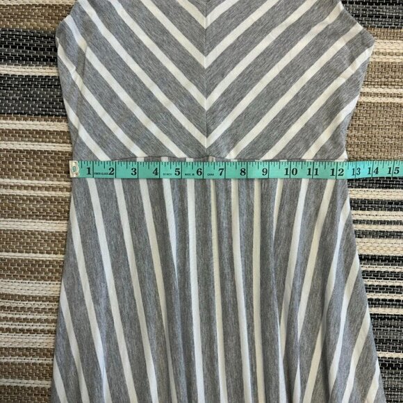 Athleta Dreamin Women's Maxi Dress Sleeveless Pullover Gray White Striped Medium - Picture 11 of 12